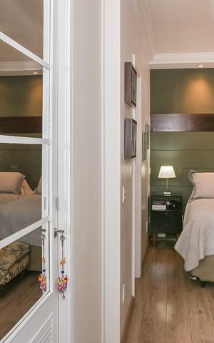 Apartamento à venda com 168m², 3 quartos e 3 vagas Apartamento à venda com 168m², 3 quartos e 3 vagasSuíte 1