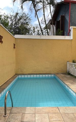 Casa de condomínio à venda com 89m², 2 quartos e 2 vagas Casa de condomínio à venda com 89m², 2 quartos e 2 vagasÁrea comum - Piscina