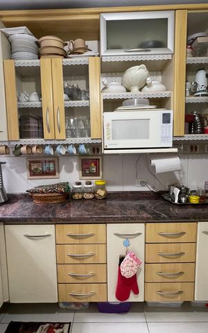 Casa de condomínio à venda com 89m², 2 quartos e 2 vagas Casa de condomínio à venda com 89m², 2 quartos e 2 vagasCozinha