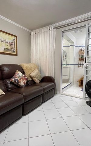 Casa de condomínio à venda com 89m², 2 quartos e 2 vagas Casa de condomínio à venda com 89m², 2 quartos e 2 vagasSala