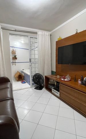 Casa de condomínio à venda com 89m², 2 quartos e 2 vagas Casa de condomínio à venda com 89m², 2 quartos e 2 vagasSala