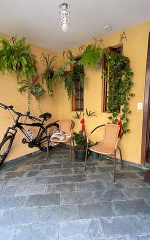 Casa de condomínio à venda com 89m², 2 quartos e 2 vagas Casa de condomínio à venda com 89m², 2 quartos e 2 vagasEntrada