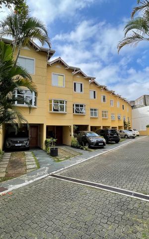 Casa de condomínio à venda com 89m², 2 quartos e 2 vagas Casa de condomínio à venda com 89m², 2 quartos e 2 vagasCondomínio