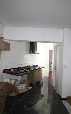 Apartamento à venda com 75m², 2 quartos e sem vagaSala / Cozinha