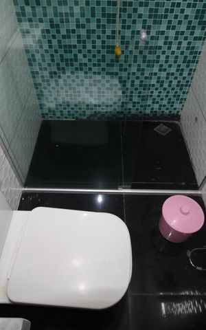 Apartamento à venda com 75m², 2 quartos e sem vagaBanheiro