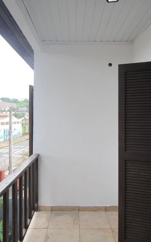 Casa à venda com 120m², 3 quartos e 3 vagasSacada