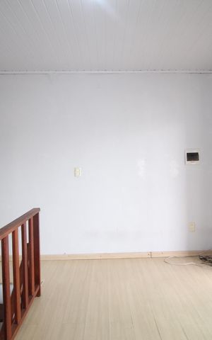 Casa à venda com 120m², 3 quartos e 3 vagasCorredor