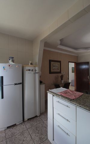 Casa à venda com 200m², 6 quartos e 3 vagasCozinha e Copa