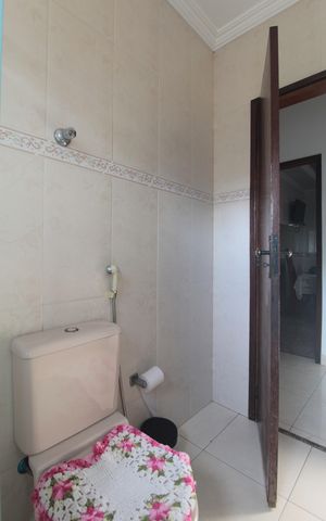 Casa à venda com 200m², 6 quartos e 3 vagasBanheiro Social 2