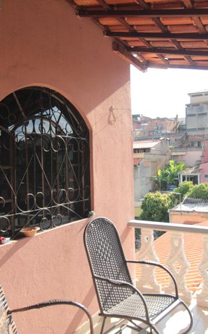 Casa à venda com 200m², 6 quartos e 3 vagasVaranda