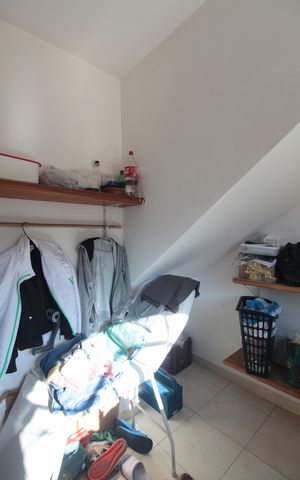 Casa à venda com 200m², 6 quartos e 3 vagasQuarto 5