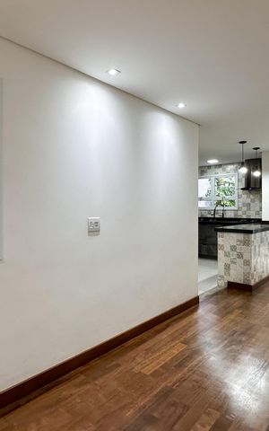Casa à venda com 270m², 3 quartos e 4 vagasCopa