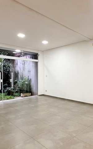 Casa à venda com 270m², 3 quartos e 4 vagasSala de Estar