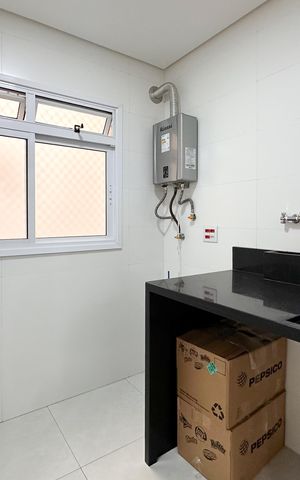 Casa à venda com 270m², 3 quartos e 4 vagasÁrea de Serviço