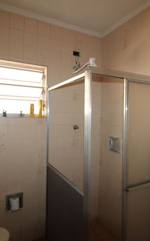 Casa à venda com 175m², 3 quartos e 3 vagasBanheiro da Suíte