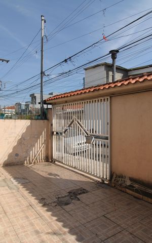 Casa à venda com 175m², 3 quartos e 3 vagasGaragem