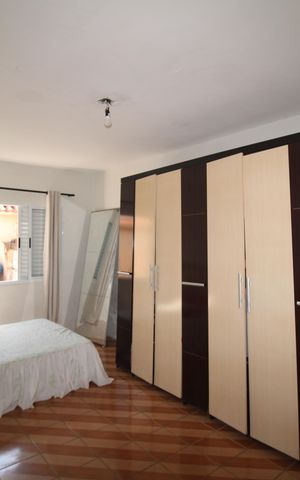 Casa à venda com 175m², 3 quartos e 3 vagasSuíte