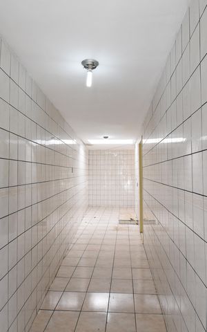 Casa para alugar com 282m², 3 quartos e 5 vagasÁrea de Serviço