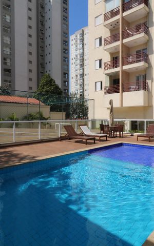 Apartamento à venda com 60m², 2 quartos e 1 vagaÁrea Comum - Piscina