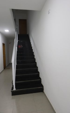 Apartamento à venda com 39m², 2 quartos e sem vagaEscadas