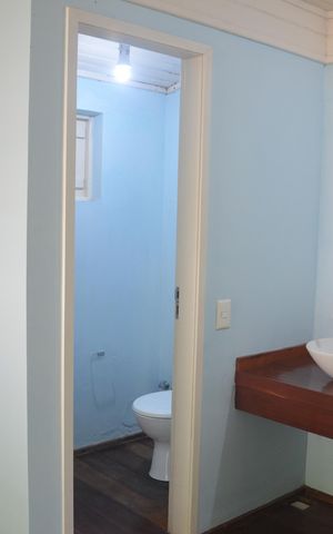 Casa para alugar com 150m², 3 quartos e 4 vagasBanheiro da Suíte 2