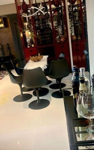Apartamento à venda com 84m², 2 quartos e 2 vagas Apartamento à venda com 84m², 2 quartos e 2 vagasSala