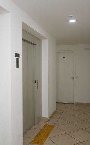 Apartamento à venda com 42m², 2 quartos e 1 vagaÁrea comum- Saguão do andar