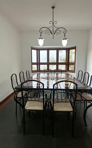 Casa de condomínio para alugar com 342m², 4 quartos e 4 vagas Casa de condomínio para alugar com 342m², 4 quartos e 4 vagasSala de Jantar