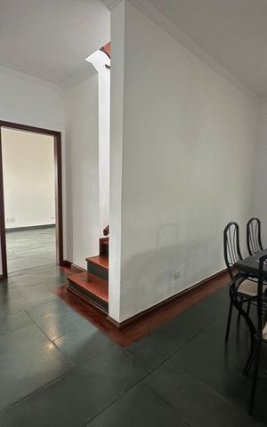 Casa de condomínio para alugar com 342m², 4 quartos e 4 vagas Casa de condomínio para alugar com 342m², 4 quartos e 4 vagasSala de Jantar