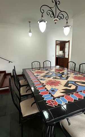 Casa de condomínio para alugar com 342m², 4 quartos e 4 vagas Casa de condomínio para alugar com 342m², 4 quartos e 4 vagasSala de Jantar