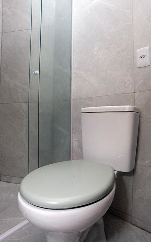 Apartamento para alugar com 104m², 2 quartos e sem vagaBanheiro