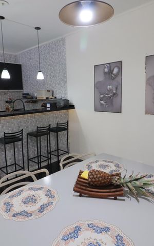 Casa à venda com 250m², 3 quartos e 2 vagasCozinha