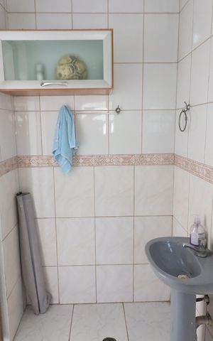 Casa à venda com 250m², 3 quartos e 2 vagasLavabo