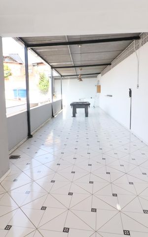 Casa à venda com 250m², 3 quartos e 2 vagasChurrasqueira