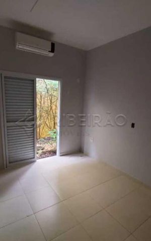 Casa para alugar com 220m², 4 quartos e 4 vagasQuarto