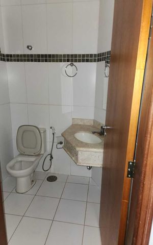 Casa para alugar com 220m², 4 quartos e 4 vagasBanheiro