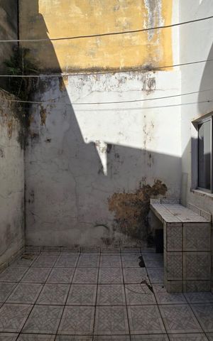 Casa à venda com 84m², 2 quartos e 1 vaga Casa à venda com 84m², 2 quartos e 1 vagaÁrea de Serviço