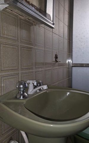 Casa à venda com 84m², 2 quartos e 1 vaga Casa à venda com 84m², 2 quartos e 1 vagaBanheiro Social