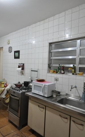 Casa à venda com 400m², 8 quartos e 4 vagasCozinha 3