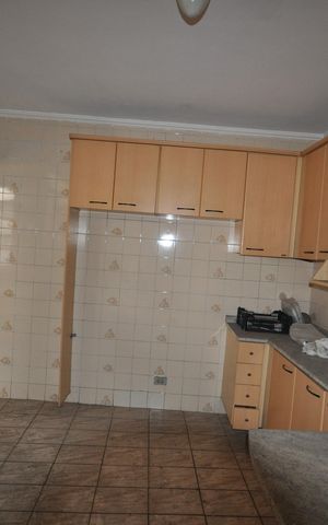 Casa à venda com 400m², 8 quartos e 4 vagasCozinha 2