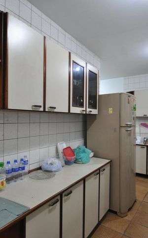 Casa à venda com 400m², 8 quartos e 4 vagasCozinha 3