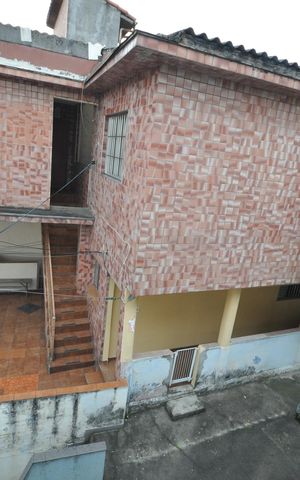 Casa à venda com 400m², 8 quartos e 4 vagasCasa 3 e casa 4