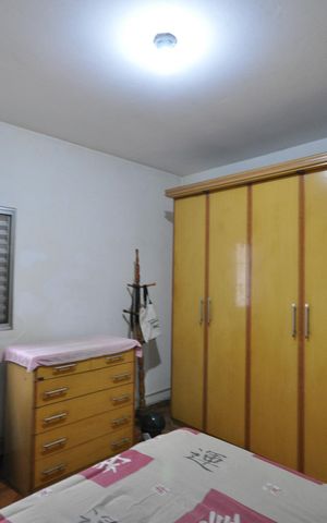 Casa à venda com 400m², 8 quartos e 4 vagasQuarto 5
