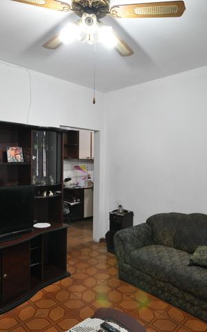 Casa à venda com 400m², 8 quartos e 4 vagasSala 3