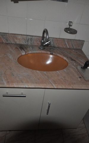 Casa à venda com 400m², 8 quartos e 4 vagasBanheiro 2