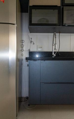 Apartamento à venda com 54m², 2 quartos e 1 vaga Apartamento à venda com 54m², 2 quartos e 1 vagaCozinha e Área de Serviço