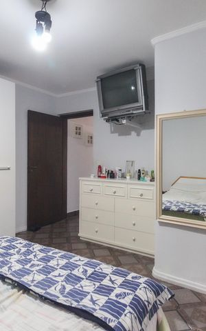 Casa à venda com 330m², 3 quartos e 3 vagas Casa à venda com 330m², 3 quartos e 3 vagasQuarto 3 - Suíte