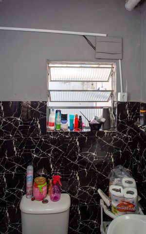 Casa à venda com 250m², 4 quartos e sem vaga Banheiro Casa 4