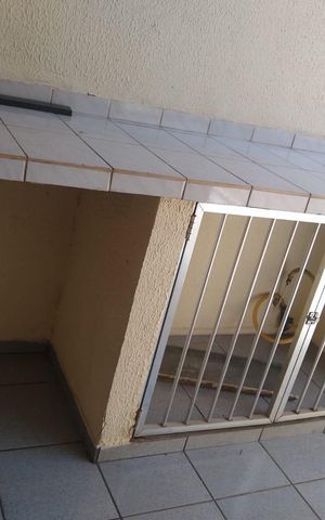 Casa à venda com 263m², 3 quartos e 3 vagas Casa à venda com 263m², 3 quartos e 3 vagasÁrea externa
