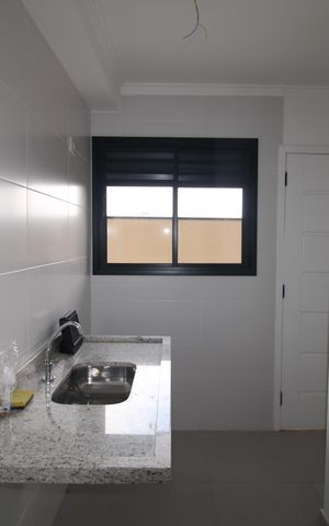 Apartamento à venda com 37m², 2 quartos e sem vagaSala / Cozinha